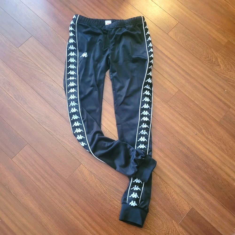 Black kappa pants